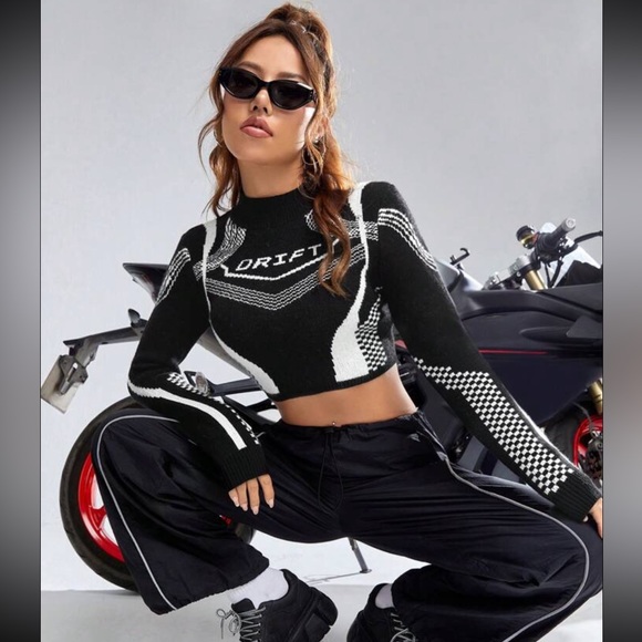 Letter Pattern Mock Neck Crop Sweater - Picture 1 of 4